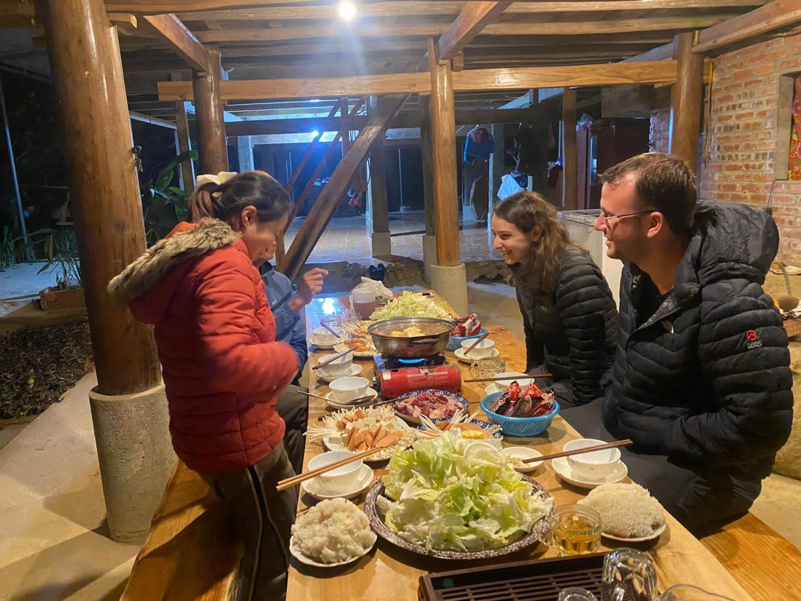 לינה וארוחת בוקר Huong Ba Thuoc Puluong Aroma מראה חיצוני תמונה